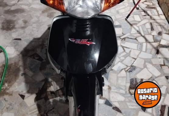 Motos - Motomel Blitz 2023 Nafta 4000Km - En Venta