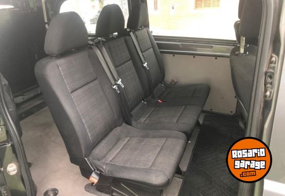 Utilitarios - Mercedes Benz Vito 2016 Diesel 260000Km - En Venta