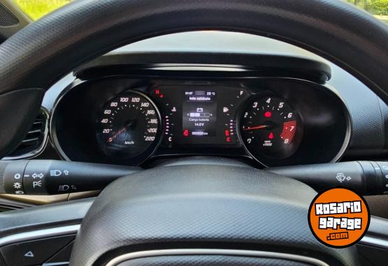 Autos - Fiat CRONOS 1.3 16v DRIVE PLUS 2023 GNC 51000Km - En Venta