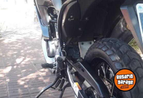 Motos - Honda Xlv 700 2010 Nafta 42000Km - En Venta