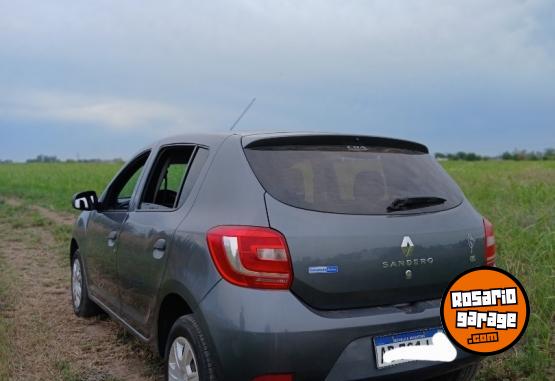 Autos - Renault Sandero 2019 Nafta 73000Km - En Venta