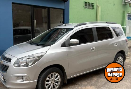 Autos - Chevrolet Spin 2017 Nafta 70000Km - En Venta