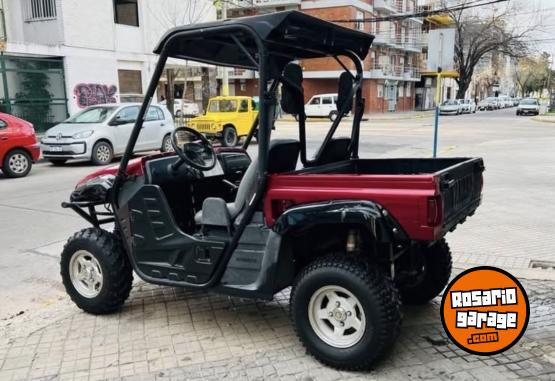 Cuatris y UTVs - Yamaha Rhino 4x4 2009 1111Km - En Venta