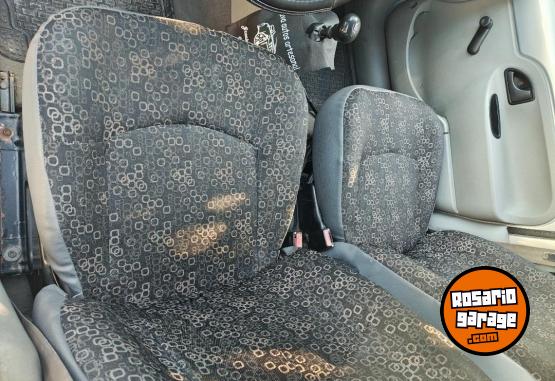 Utilitarios - Renault Kangoo 2008 Diesel 138000Km - En Venta