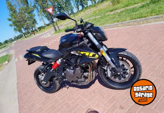 Motos - Benelli Tnt 600 2023 Nafta 5000Km - En Venta