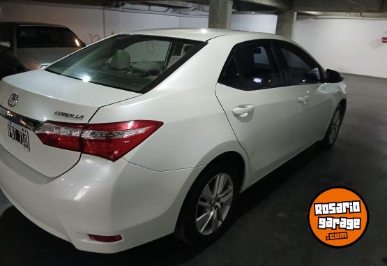 Autos - Toyota Corolla 2015 Nafta 150000Km - En Venta