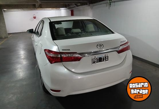 Autos - Toyota Corolla 2015 Nafta 150000Km - En Venta