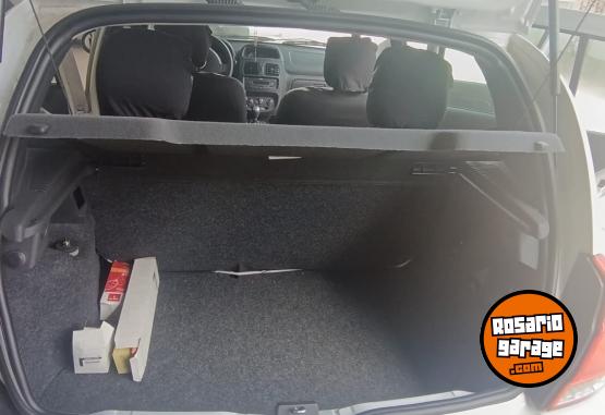 Autos - Renault Clio Mio 2016 Nafta 8700Km - En Venta