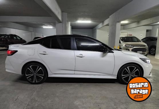 Autos - Nissan Sentra SR 2021 Nafta 83000Km - En Venta