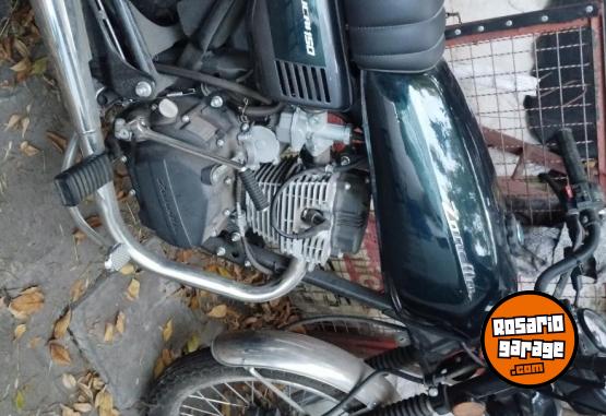 Motos - Zanella SAPUCAI 150cc 2024 Nafta 100Km - En Venta