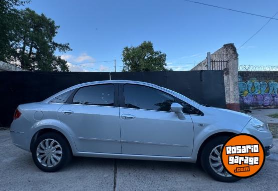 Autos - Fiat Línea 2015 Nafta 112000Km - En Venta