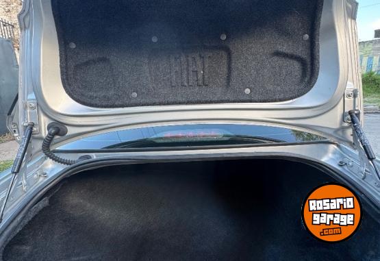 Autos - Fiat Línea 2015 Nafta 112000Km - En Venta