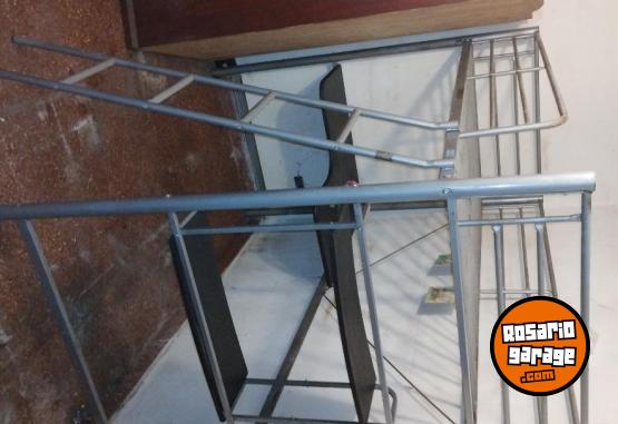 Hogar - Cama escritorio y dem�s leer bien - En Venta