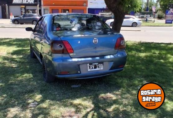 Autos - Fiat siena 2005 Diesel 111111Km - En Venta