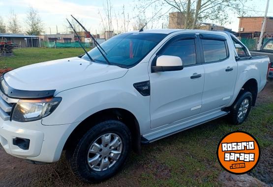 Camionetas - Ford Ranger xls 3.2 2013 Diesel 197000Km - En Venta