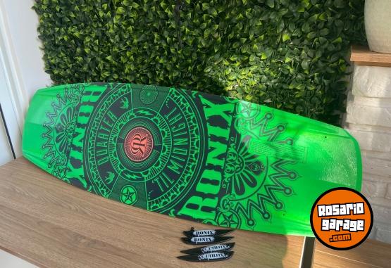 Deportes Náuticos - Tabla Wake Ronix - En Venta