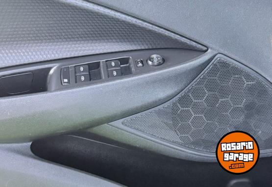 Autos - Chevrolet Onix 2020 Nafta 85000Km - En Venta