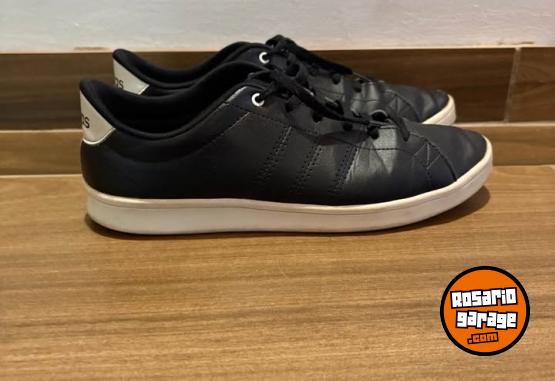 Indumentaria - Zapatillas Adidas originales talle 39 - En Venta
