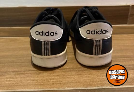 Indumentaria - Zapatillas Adidas originales talle 39 - En Venta