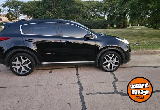 Camionetas - Kia SPORTAGE gt TUCSON KUGA 2018 Diesel 210000Km - En Venta