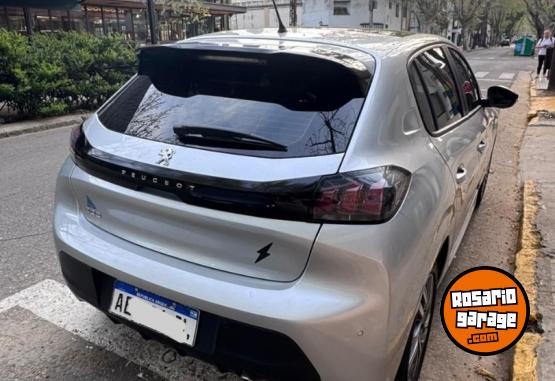 Autos - Peugeot 208 Feline 2021 Nafta 53000Km - En Venta