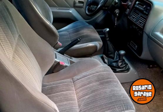 Camionetas - Isuzu Pick up 1998 Diesel 282000Km - En Venta