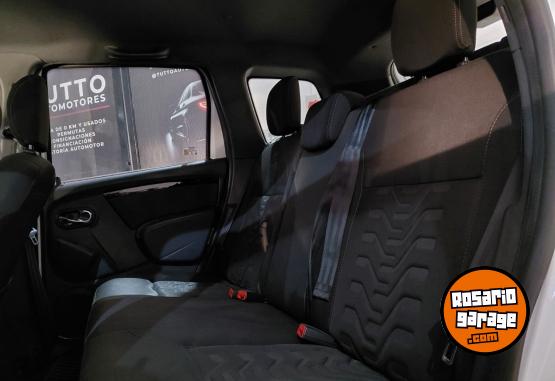 Autos - Renault Duster privilege 2015 GNC 156000Km - En Venta