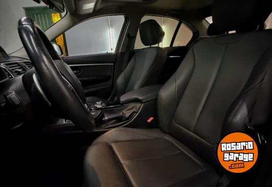 Autos - Bmw 330i sport 2017 Nafta 105000Km - En Venta