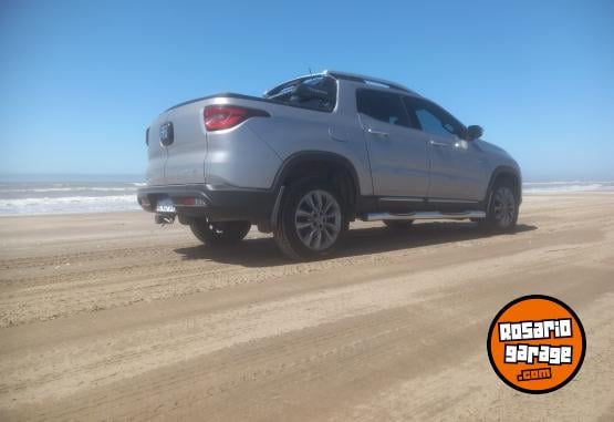 Camionetas - Fiat Toro 2020 Diesel 76000Km - En Venta