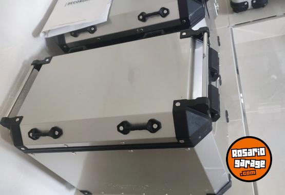 Motos - Benelli TRK 502 2023 Nafta 8400Km - En Venta