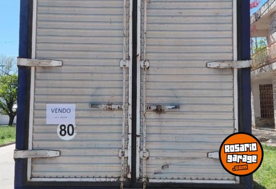 Camiones y Gr�as - FORD 4000 - En Venta