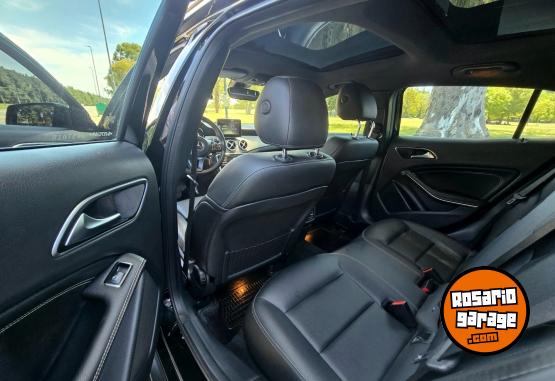 Autos - Mercedes Benz Gla200 2016 Nafta 83000Km - En Venta