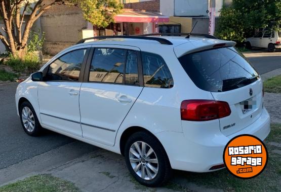 Autos - Volkswagen SURAN 2011 Nafta 1111Km - En Venta