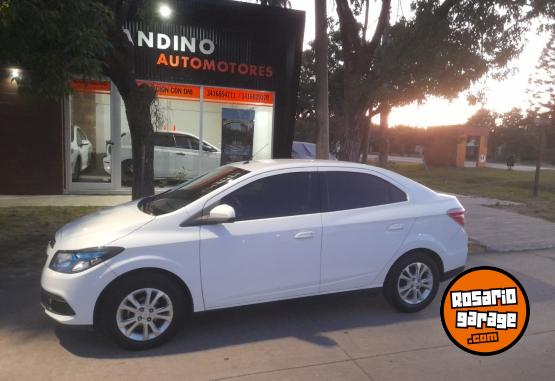 Autos - Chevrolet Prisma voyage suran siena 2013 Nafta 142000Km - En Venta
