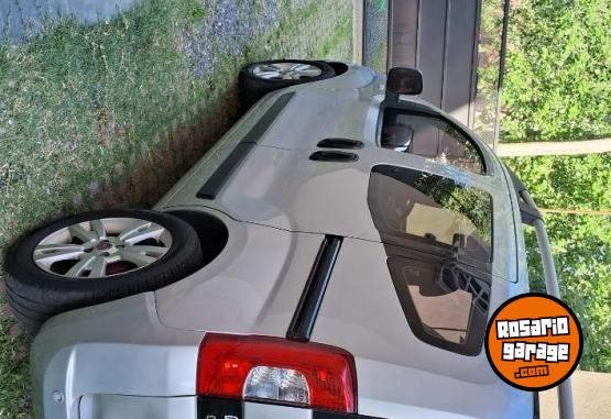 Utilitarios - Fiat Qubo 2012 Nafta 110000Km - En Venta