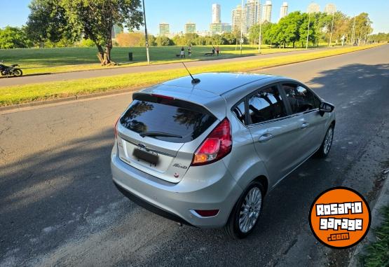 Autos - Ford Fiesta 2015 Nafta 78000Km - En Venta