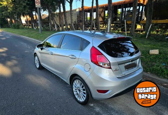 Autos - Ford Fiesta 2015 Nafta 78000Km - En Venta