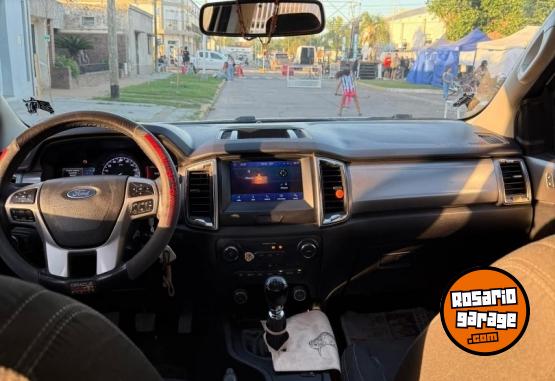 Camionetas - Ford 2021 2021 Diesel 100000Km - En Venta