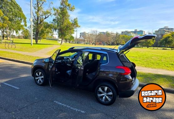 Autos - Peugeot 2008 2016 Nafta 105000Km - En Venta