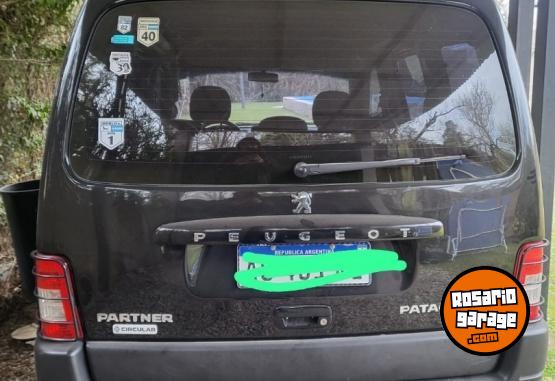Utilitarios - Peugeot partner PATAGONICA 2018 Diesel 160000Km - En Venta