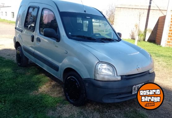 Utilitarios - Renault kangoo 2007 Nafta 228000Km - En Venta