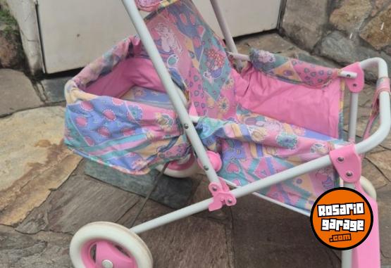 Hogar - COCHECITO  PARA. MU�ECAS - En Venta