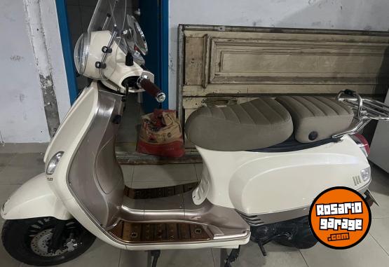 Motos - Zanella Styler 150 cc Scooter 2020 Nafta 3333Km - En Venta