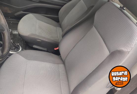 Camionetas - Volkswagen Saveiro 2012 GNC 280Km - En Venta