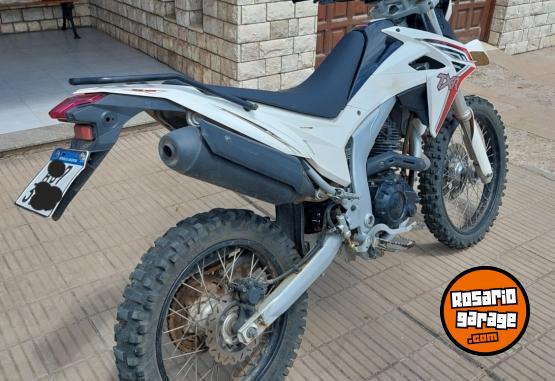 Motos - Corven Txr 2017 Nafta 14000Km - En Venta