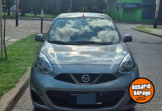 Autos - Nissan March 2017 Nafta 48600Km - En Venta