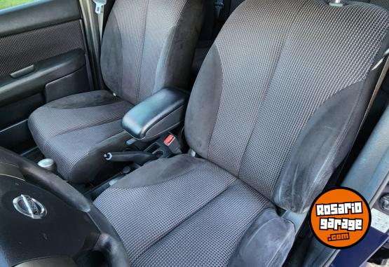 Autos - Nissan Tiida 2011 Nafta 102000Km - En Venta