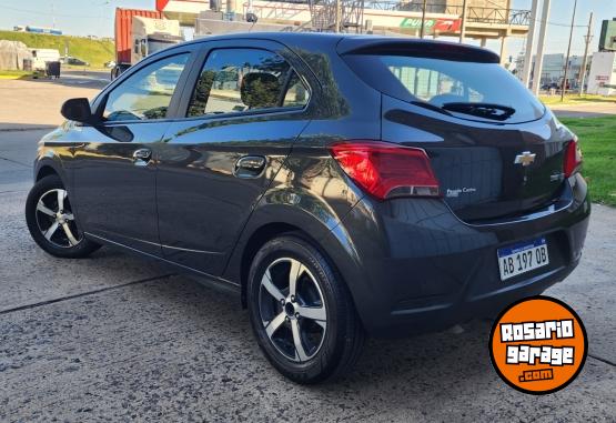 Autos - Chevrolet Onix 2017 Nafta 99000Km - En Venta