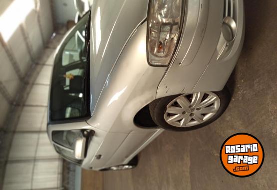 Autos - Volkswagen Gol Power 1.4   5 ptas 2014 Nafta 154000Km - En Venta