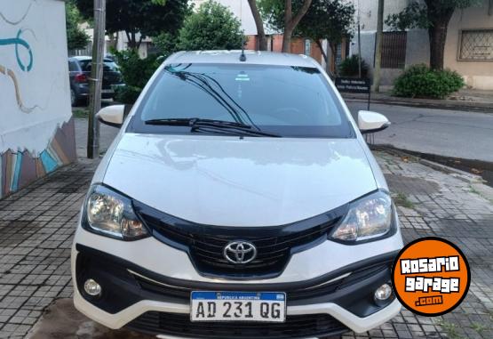 Autos - Toyota Etios 1.5 XLS 2018 Nafta 138000Km - En Venta